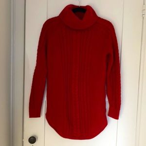 Gap maternity turtleneck sweater